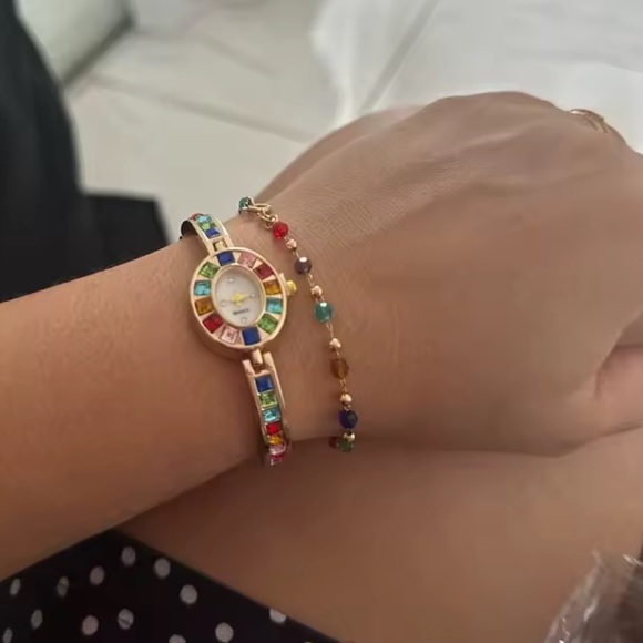 Vintage Gold Multicolor Quartz Watch - Picture 10 of 12